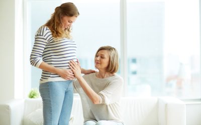 Šta kada vaše dete nosi neko drugi: Emocionalni vodič za buduće roditelje u surogat programu
